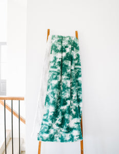 Emerald Tie Dye Sherpa Snow Leopard Luxe Throw Blanket